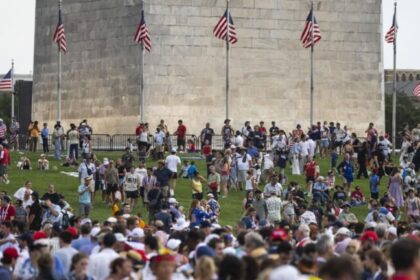 Calor de 38 °C e mau tempo mudam programação dos 250 anos da Independência dos EUA 8 ocrente 1783232351