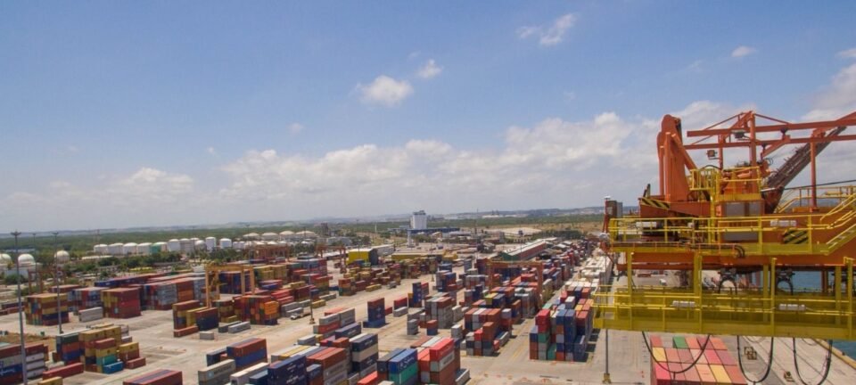 EUA avaliam impor tarifa de 37,5% a mais de 4 mil itens brasileiros 2 ocrente 1783368280