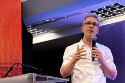 Zema defende novo julgamento para Bolsonaro e chama condenação de política 18 ocrente 1783436658