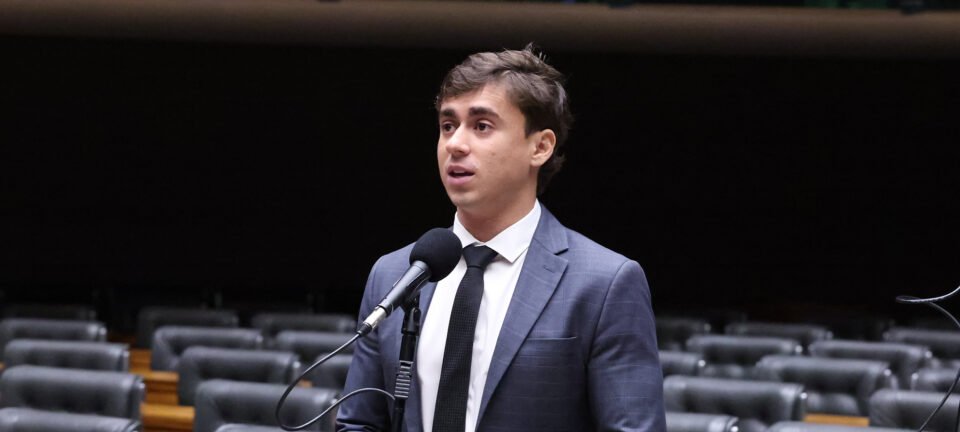 Nikolas Ferreira desmente participação de sua equipe em vídeo de Michelle contra Flávio Bolsonaro 2 ocrente 1783459181