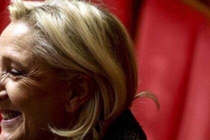 Após redução de pena, Marine Le Pen confirma candidatura à Presidência da França em 2027 20 ocrente 1783465454