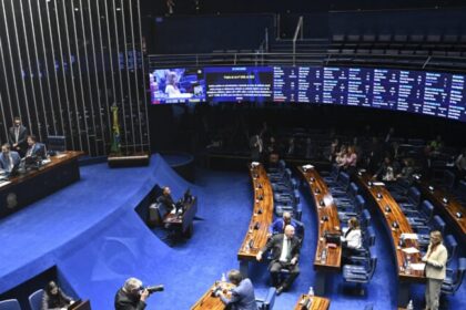 Senado aprova projeto que torna crimes sexuais digitais contra crianças hediondos e eleva penas 2 ocrente 1783479865