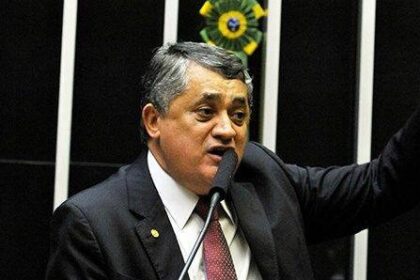 Ministro convoca militância para “radicalizar” e reação expõe suposta disparidade na Justiça 10 ocrente 1783528472