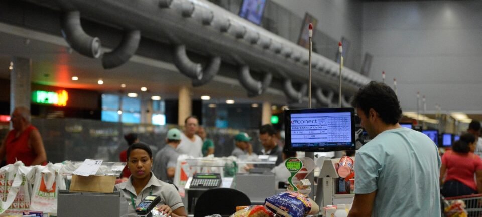 Queda nos preços dos alimentos derruba IPCA para 0,16% em junho 2 ocrente 1783688788
