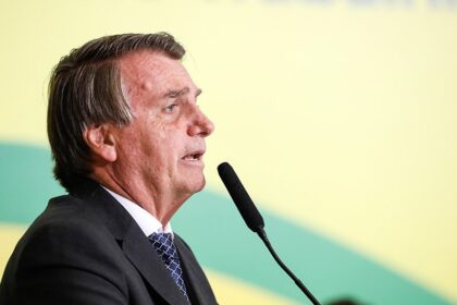 Bolsonaro envia carta pedindo união de aliados e declarando apoio à pré-candidatura de Flávio 8 ocrente 1783791261