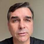 Flávio Bolsonaro culpa governo Lula por sobretaxa chinesa de até 67% sobre carne brasileira 4 ocrente 1783919065