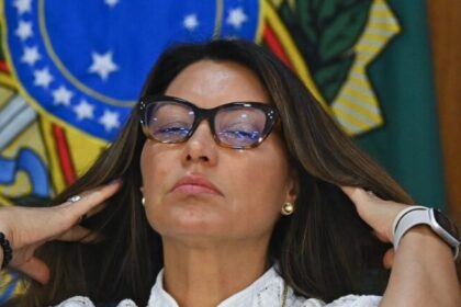 Janja rebate críticas sobre despesas em viagens e atribui ataques a “misoginia pura” 14 ocrente 1784008151