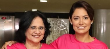 Damares Alves defende Michelle Bolsonaro, reafirma apoio a Flávio e pede trégua na direita 2 ocrente 1784036065