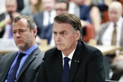 De inelegível a isolado: a linha do tempo das sanções contra Jair Bolsonaro 14 ocrente 1784077744