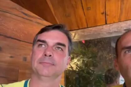 Eduardo Bolsonaro afirma que apenas vitória de Flávio em 2026 garantirá eleição presidencial de 2030 6 ocrente 1784130859