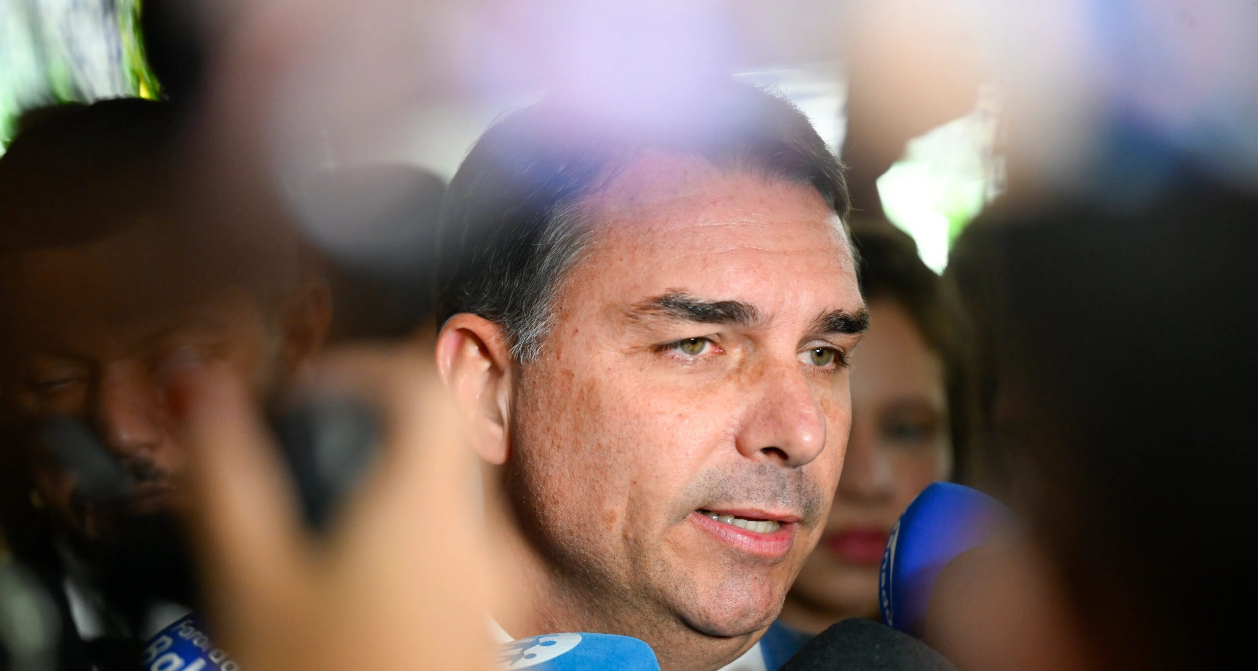PT e PSOL levam Flávio Bolsonaro ao TSE por suposta propaganda antecipada 2 ocrente 1784134452 scaled