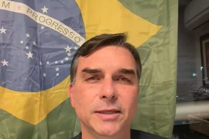 Flávio Bolsonaro critica pesquisa Quaest que aponta Lula com 12 pontos de vantagem 18 ocrente 1784150662