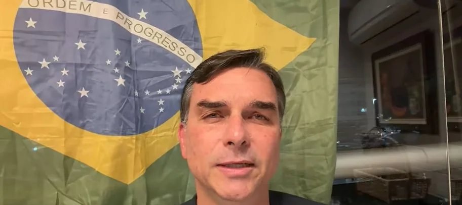 Flávio Bolsonaro critica pesquisa Quaest que aponta Lula com 12 pontos de vantagem 2 ocrente 1784150662