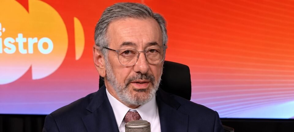 Ao reagir a tarifaços, ministro afirma que Brasil “não é covarde” diante dos EUA 2 ocrente 1784382857