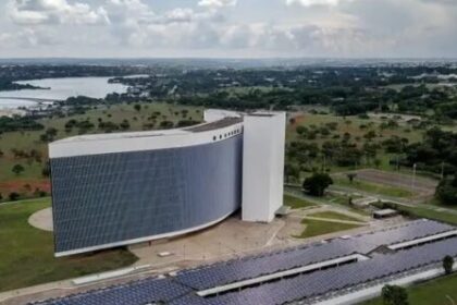 PL aciona TSE para barrar rede de perfis falsos que teria impulsionado ataques a Flávio Bolsonaro 4 ocrente 1784548448