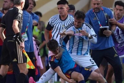 Ministro argentino critica Piers Morgan por chamar jogadores da seleção de “bandidos” 10 ocrente 1784553860