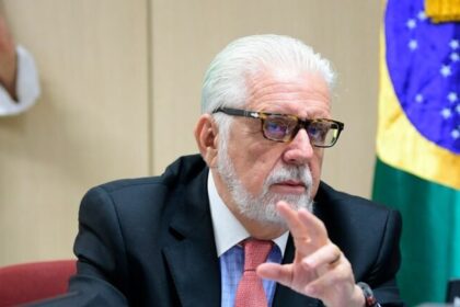 PF convoca Jaques Wagner a depor sobre suspeita de favorecimento ao Banco Master 12 ocrente 1784642946