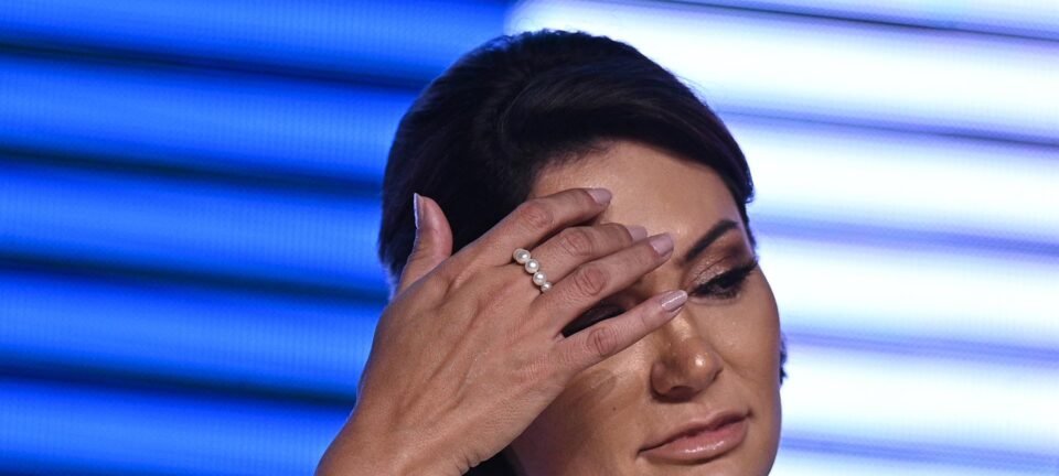 Eduardo Bolsonaro chama de “imatura” publicação de Michelle sobre atrito com Flávio 2 ocrente 1784697855