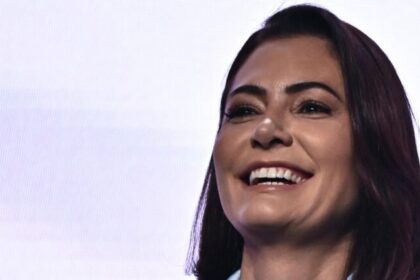 Irmão de Michelle Bolsonaro reage a crítica de Eduardo Bolsonaro e ironiza acusação de “imaturidade” 6 ocrente 1784784249