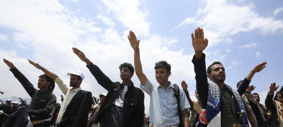 Houthis atingem petroleiros sauditas e pressionam cotação do petróleo no Mar Vermelho 2 ocrente 1784810347