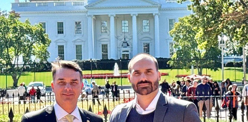 Valdemar Costa Neto diz ver espaço para Eduardo Bolsonaro em eventual governo de Flávio Bolsonaro 2 ocrente 1784813944
