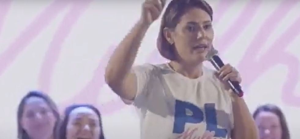 Michelle Bolsonaro aceita pedido de desculpas de Flávio e defende reconciliação familiar 2 ocrente 1784846355