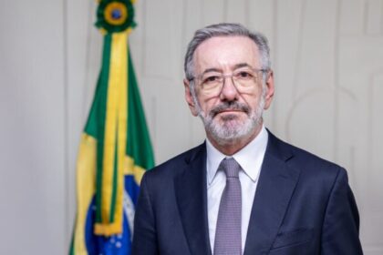 EUA impõem tarifa total de 37,5% a calçados, máquinas e outros produtos brasileiros, confirmam ministros 16 ocrente 1784856239