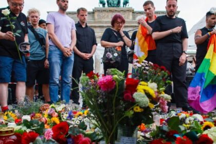 Berlim: ataque com van deixa uma morta e 29 feridos; polícia caça suspeito ligado ao Estado Islâmico 16 ocrente 1785081238
