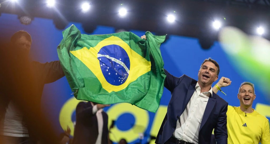 Especialista diz que vídeo com IA não ameaça mandato de Flávio Bolsonaro 2 ocrente 1785163150