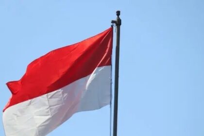 Protesto de muçulmanos tenta barrar construção de igreja autorizada em Makassar 10 ocrente 1785207250