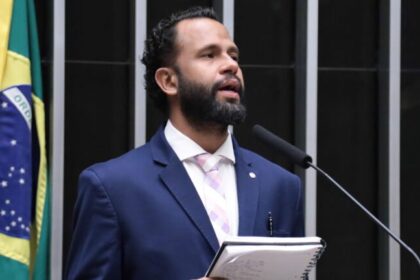 Deputado do PSOL propõe declarar Javier Milei persona non grata no Brasil 10 ocrente 1785250470