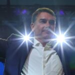 Flávio Bolsonaro entrega defesa escrita à PF em investigação sobre suposta calúnia contra Lula 4 ocrente 1785254952