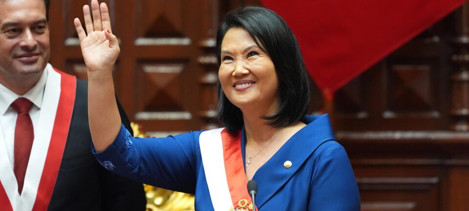 Keiko Fujimori toma posse no Peru e promete linha dura contra o crime 2 ocrente 1785276550