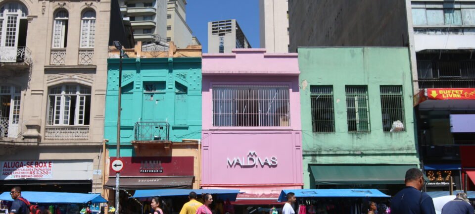 Lojistas de rua enfrentam alta de custos e boom do e-commerce em 2026 2 ocrente 1785291844