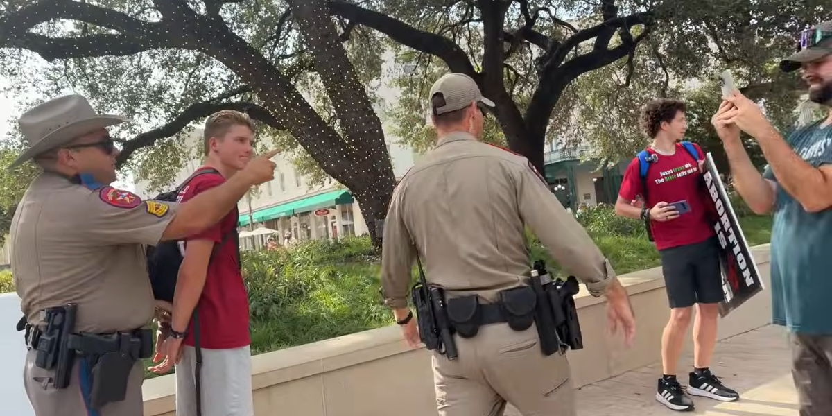 Cristãos detidos em manifestação contra o aborto no Texas 2 2898944235 prisao evangelista