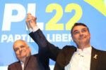 Mensagens de Lulinha levantam suspeitas de tráfico de influência e favorecem Flávio Bolsonaro 9 55445261718 7422ce5ba2 k