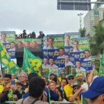Ausência de Jair Bolsonaro marca o lançamento da campanha de Flávio em Copacabana 4 WhatsApp Image 2026 08 16 at 15.47.14