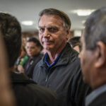 Moraes permite tratamento dentário a Bolsonaro, mas nega clínica da esposa de Flávio 4 bolsonaro