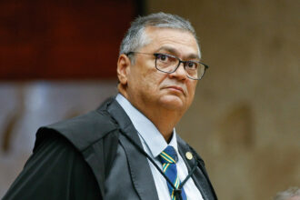 Flávio Dino desmente uso de veículo oficial do TJ-MA em Instagram 5 dino 1