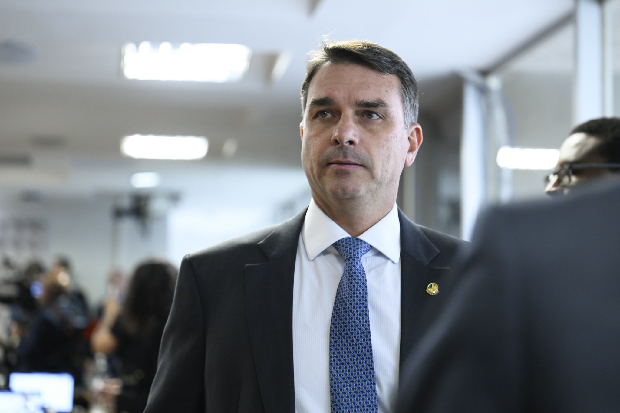 Homem é investigado por ameaçar Flávio Bolsonaro e tem busca e apreensão realizada em Juiz de Fora 2 flavio bolsonaro 1