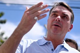 Flávio Bolsonaro propõe retomar construção de Angra 3 e novos resorts no Rio de Janeiro 8 flavio bolsonaro foto andre borges efe 1