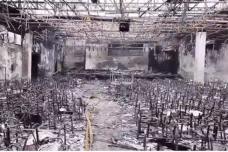 Incêndio devasta igreja da ADVEC em Recife, causando colapso no teto 5 image 8