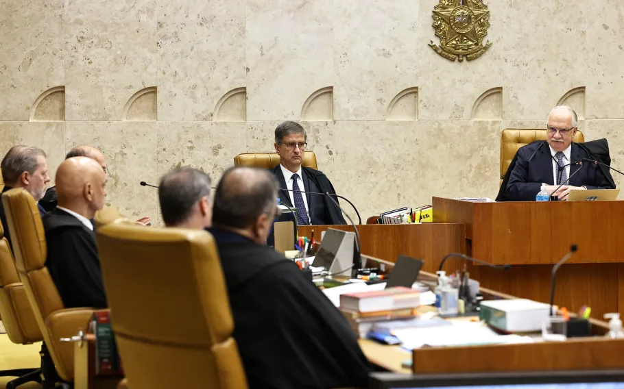 STF sob Críticas: Necessidade de Mudanças no Senado é Urgente 1 55530386904 252db94514 k