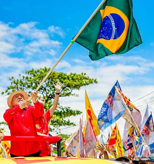 Lula enfrenta estagnação nas pesquisas eleitorais enquanto Flávio Bolsonaro avança 1 55550744470 e1ff74b55a c