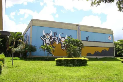 Seis candidatos se preparam para a disputa pelo governo de Mato Grosso em 2026 10 960px Palacio Paiaguas Cuiaba.jpg