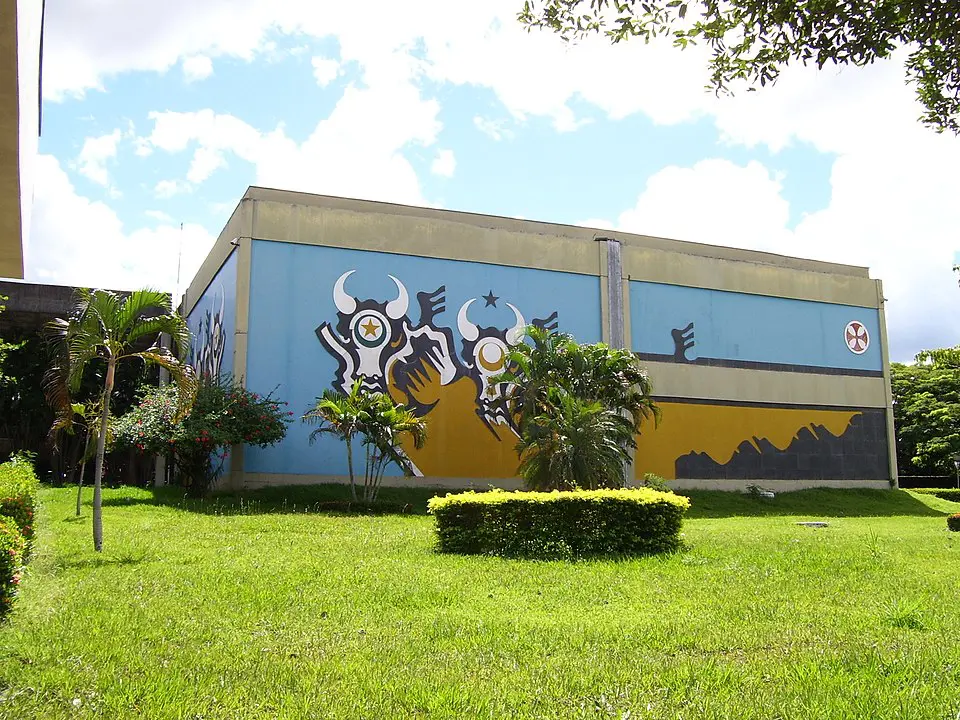 Seis candidatos se preparam para a disputa pelo governo de Mato Grosso em 2026 1 960px Palacio Paiaguas Cuiaba.jpg