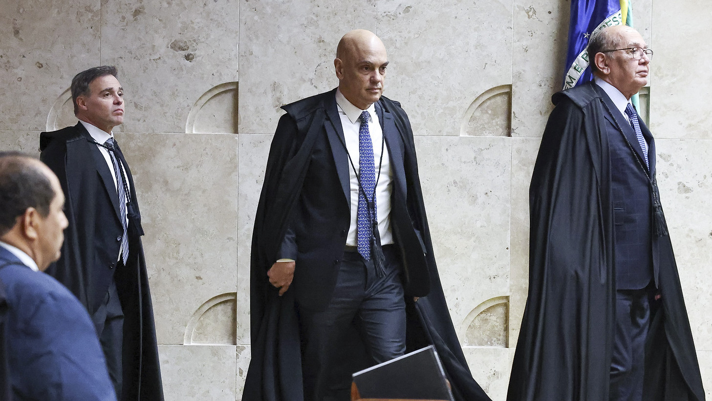 Crise de Alexandre de Moraes no STF gera articulações entre ministros 1 Cristiano Zanin Andre Mendonca Alexandre de Moraes e Gilmar Mendes no STF 1