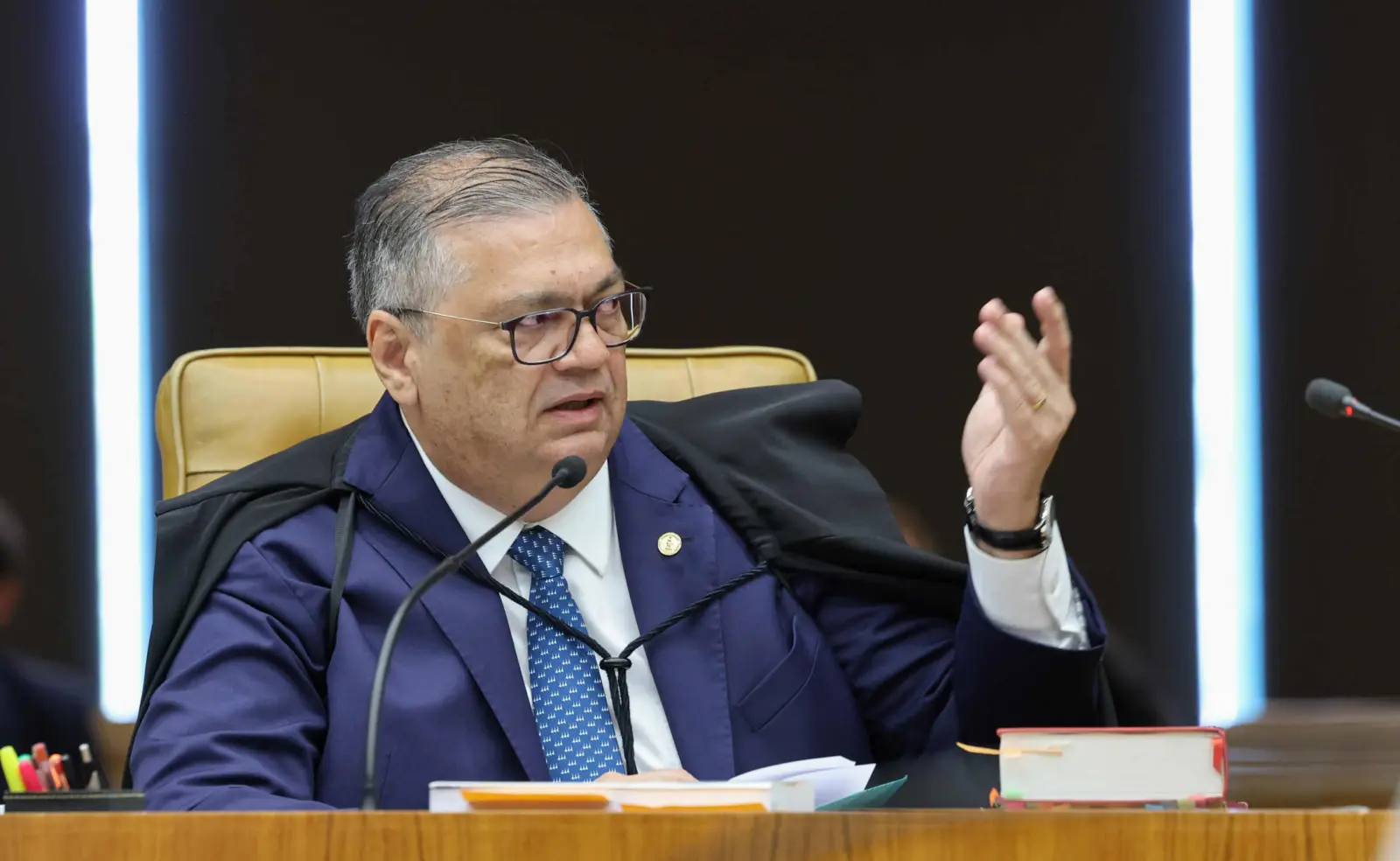 Flávio Dino pode liderar investigação que se assemelha ao "Inquérito das Fake News" na política 1 Dino 2200 scaled