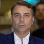 Flávio Bolsonaro exige informações sobre investigações envolvendo Lula e INSS 4 Flavio Bolsonarto