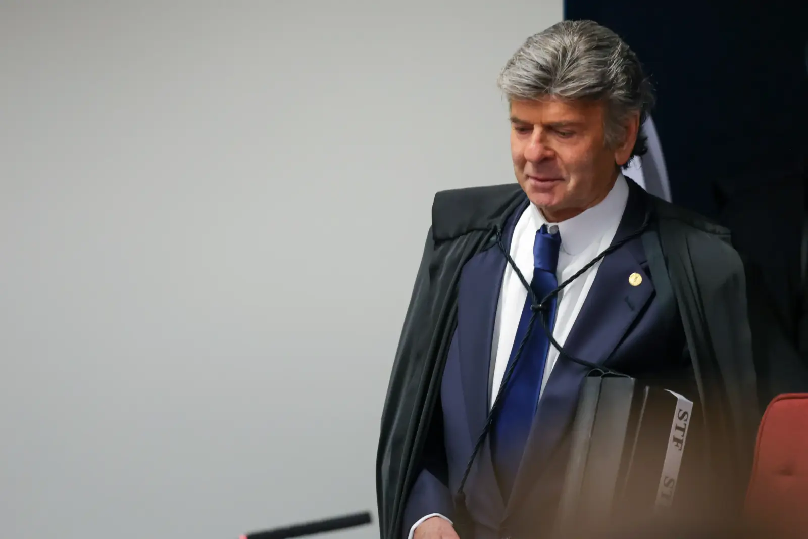 OAB-RJ apoia filho de Luiz Fux após divulgação de mensagens com empresário 1 Fux 1.jpg scaled